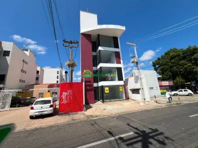 Prédio Comercial com 12 Quartos à venda, 647m² no Centro, Teresina