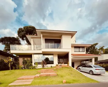 Casa de Condomínio com 3 Quartos à venda, 400m² no Primeira Linha, Criciúma