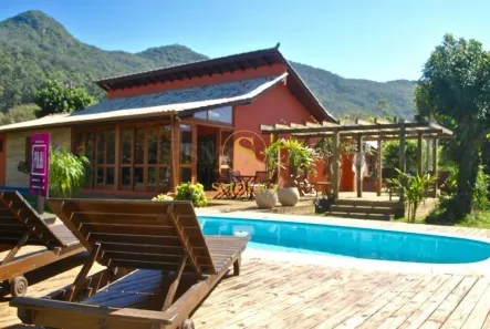 Casa com 7 Quartos à venda, 400m² no Pântano do Sul, Florianópolis