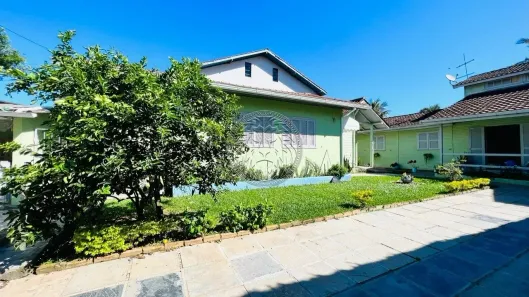 Casa com 4 Quartos à venda, 168m² no Campeche, Florianópolis