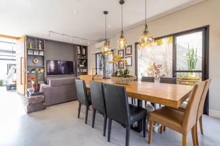 Casa com 3 Quartos à venda, 260m² no Indianópolis, São Paulo