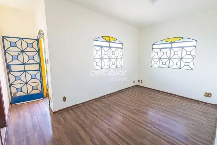 Casa com 2 Quartos para alugar, 80m² no Providência, Belo Horizonte