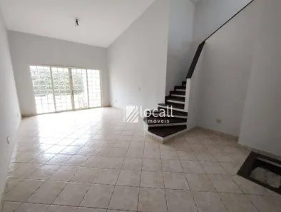 Casa com 3 Quartos à venda, 250m² no Universitário, São José do Rio Preto