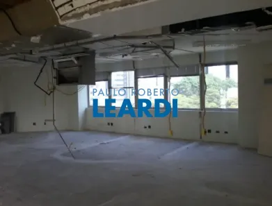 Sala Comercial para venda ou aluguel, 204m² no Cidade Monções, São Paulo
