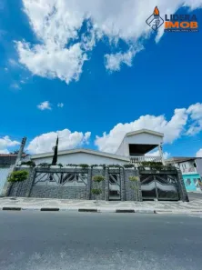 Casa com 4 Quartos à venda, 400m² no Jardim Cruzeiro, Feira de Santana