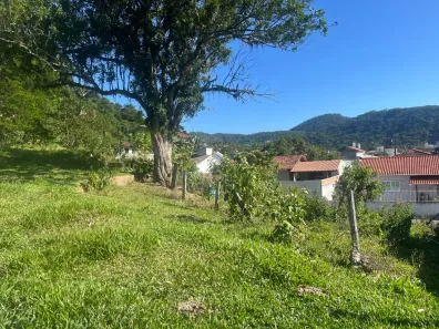 Lote/Terreno à venda, 838m² no Fundos, Biguaçu