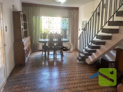 Casa com 3 Quartos à venda, 220m² no Vila Lageado, São Paulo