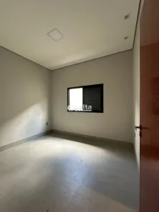 Casa com 3 Quartos à venda, 154m² no Jardim Brasília, Uberlândia