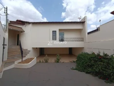 Casa com 4 Quartos à venda, 318m² no Jardim São Bento, Uberaba