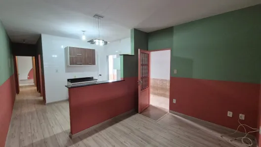 Casa com 2 Quartos à venda, 90m² no Parque São Luís, Taubaté