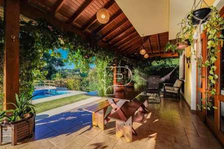 Casa de Condomínio com 3 Quartos à venda, 400m² no Granja Viana II, Cotia