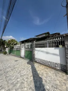 Casa de Condomínio com 3 Quartos à venda, 250m² no Campo Grande, Rio de Janeiro