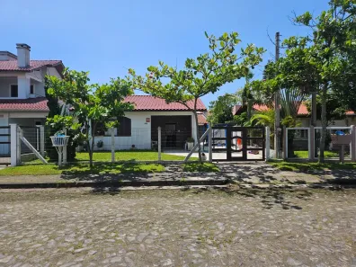 Casa com 3 Quartos à venda, 126m² no Capão Novo, Capão da Canoa