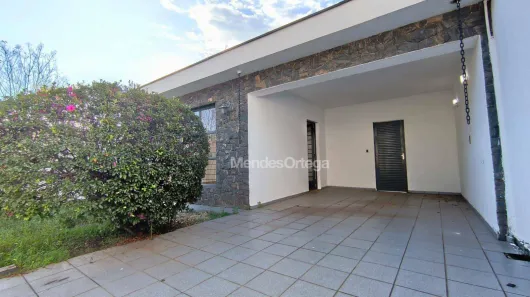 Casa com 3 Quartos para alugar, 247m² no Centro, Sorocaba