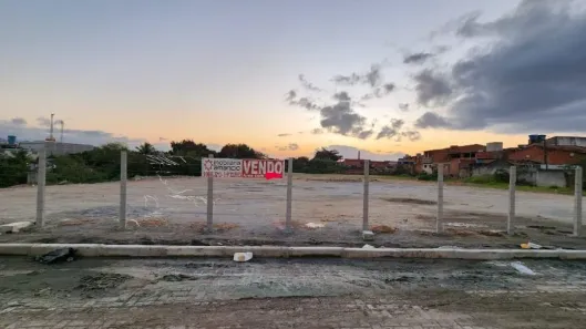 à venda, 5376m² no Caiuca, Caruaru
