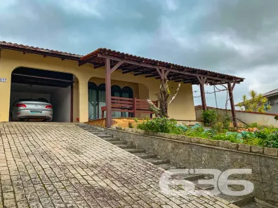 Casa com 4 Quartos à venda, 154m² no Floresta, Joinville