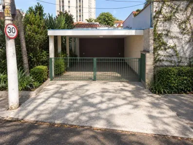 Casa com 3 Quartos à venda, 204m² no Santo Amaro, São Paulo