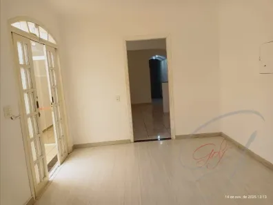 Imóvel Comercial com 3 Quartos para alugar, 180m² no Vila Yara, Osasco