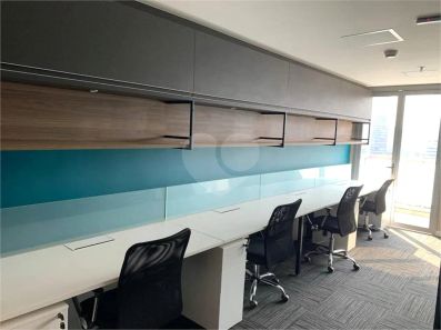 Sala Comercial à venda, 40m² no Santo Amaro, São Paulo