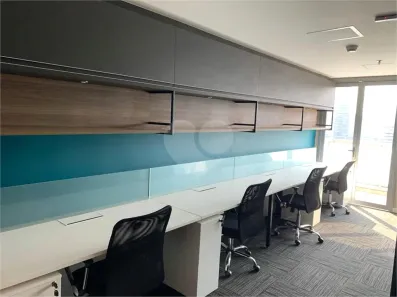 Sala Comercial à venda, 40m² no Santo Amaro, São Paulo