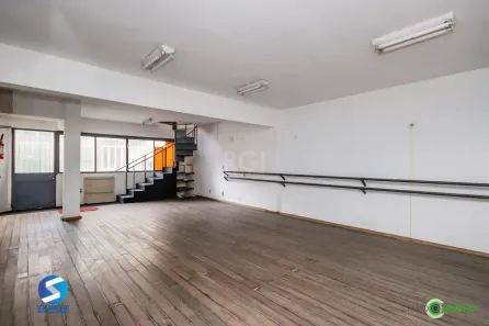 Ponto Comercial à venda, 188m² no Passo da Areia, Porto Alegre