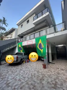 Sobrado com 4 Quartos à venda, 325m² no Jardim Guapira, São Paulo