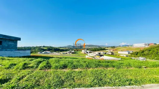 Lote/Terreno à venda, 300m² no Laranja Azeda, Atibaia