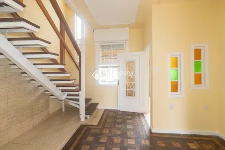 Sobrado com 3 Quartos à venda, 200m² no São Geraldo, Porto Alegre