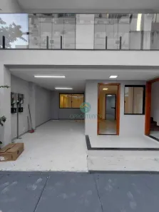 Casa com 3 Quartos para alugar, 120m² no Icaraí, Niterói