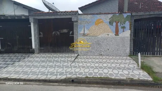 Casa com 2 Quartos à venda, 144m² no Parque Balneario Comodoro, Mongaguá