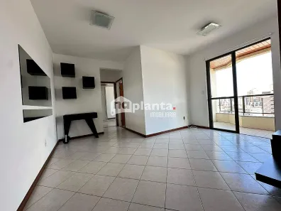 Apartamento com 2 Quartos à venda, 59m² no Barreiros, São José