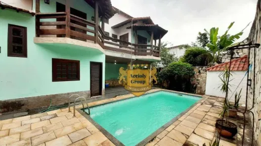 Casa com 4 Quartos à venda, 420m² no Camboinhas, Niterói