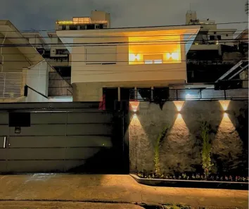 Casa com 6 Quartos à venda, 280m² no Jardim das Bandeiras, São Paulo