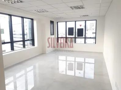 Sala Comercial para alugar, 154m² no Independência, Porto Alegre