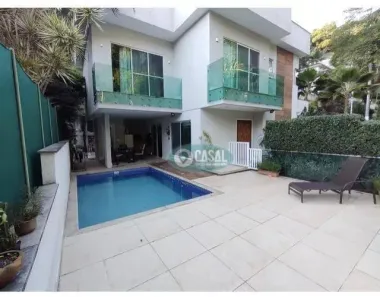 Casa de Condomínio com 3 Quartos à venda, 230m² no Engenho do Mato, Niterói