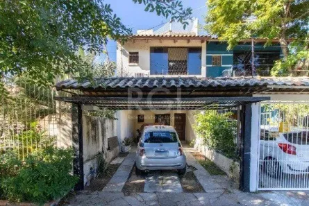 Casa com 3 Quartos à venda, 214m² no Ipanema, Porto Alegre