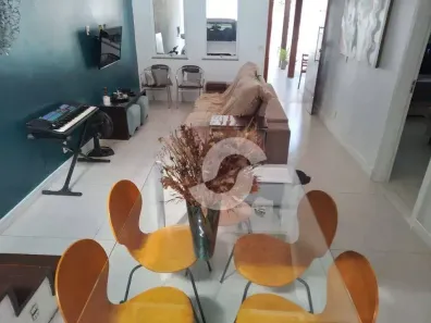 Casa com 4 Quartos à venda, 250m² no Itaipu, Niterói