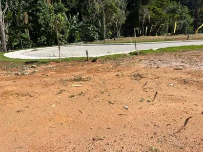 Lote/Terreno à venda, 518m² no Carangola, Petrópolis