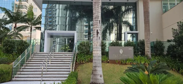 Apartamento com 3 Quartos à venda, 183m² no Gleba Fazenda Palhano, Londrina