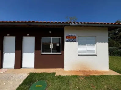 Casa de Condomínio com 2 Quartos para alugar, 43m² no Vila Bom Jesus, Sorocaba