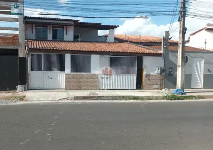 Casa com 4 Quartos para alugar, 300m² no Mangabeira, Feira de Santana