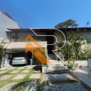 Casa com 6 Quartos à venda, 450m² no Camboinhas, Niterói