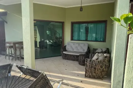 Sobrado com 3 Quartos à venda, 350m² no Maitinga, Bertioga