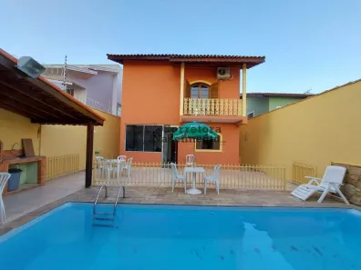 Casa com 4 Quartos à venda, 210m² no Jardim Altos de Santana I, Jacareí
