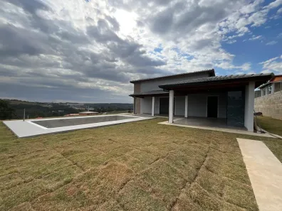 Fazenda/Sítio com 3 Quartos à venda, 1040m² no Dona Catarina, Mairinque
