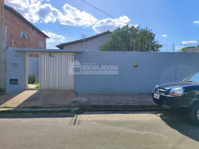 Casa com 3 Quartos para alugar, 145m² no Parque Alvorada, Timon