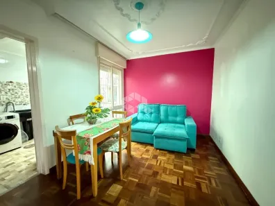 Apartamento com 2 Quartos à venda, 56m² no São João, Porto Alegre