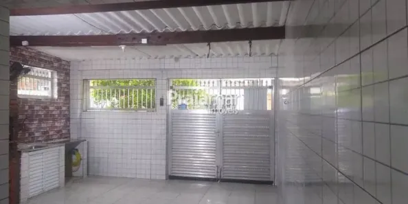 Casa com 2 Quartos à venda, 106m² no Cidade Naútica, São Vicente