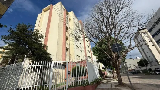 Apartamento com 3 Quartos à venda, 120m² no Vicente Pinzon, Fortaleza