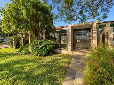 Casa com 3 Quartos à venda, 152m² no Coqueiral, Cascavel
